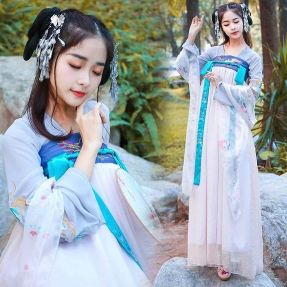 Traditional Chinese Qixiong ruqun Dress Hanfu - Picture 1 of 6